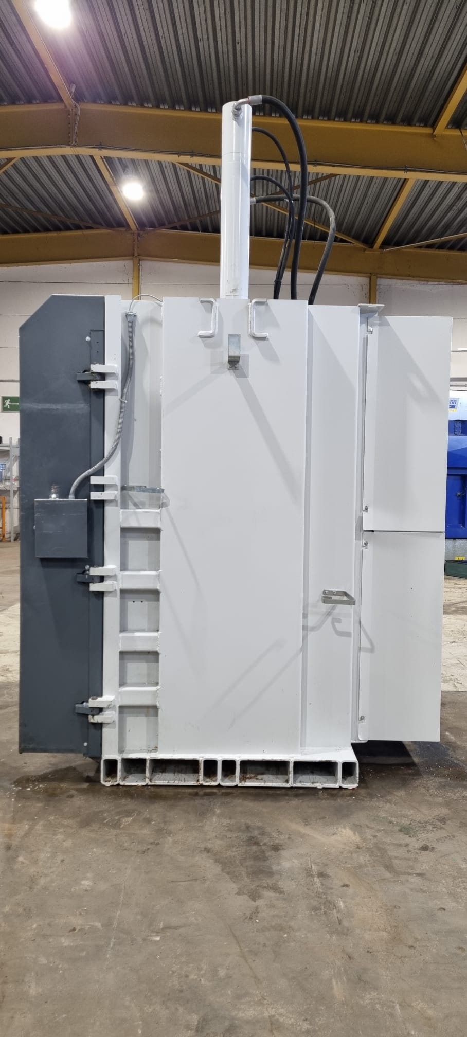 Gebraucht 2016 HSM  V-Press 1160 Plus #9904
