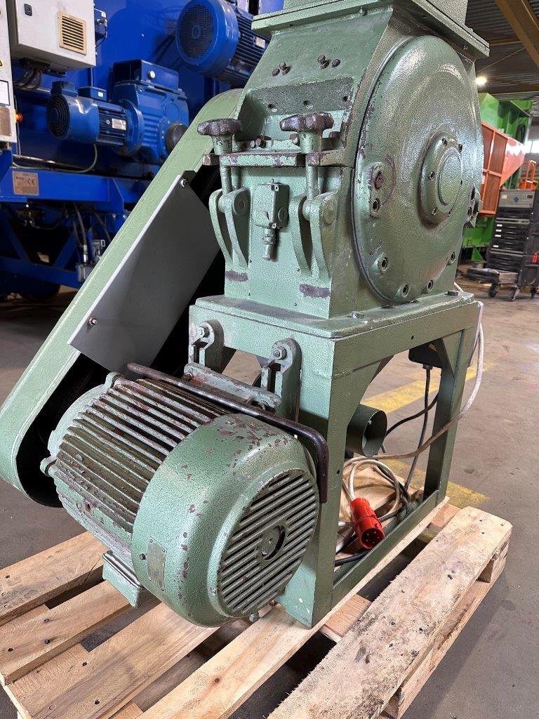 Gebraucht Schneidmühle Pallmann mit Zyklon