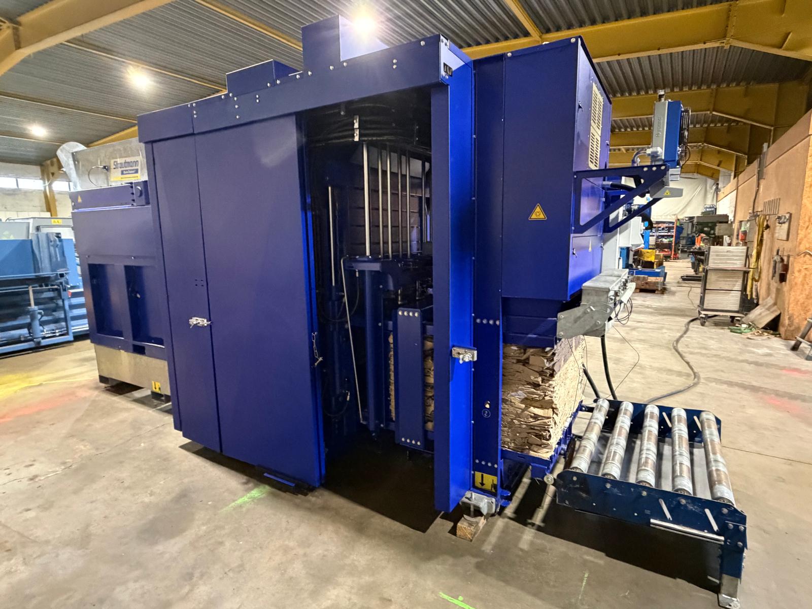 Gebraucht 2022 Strautmann BaleTainer