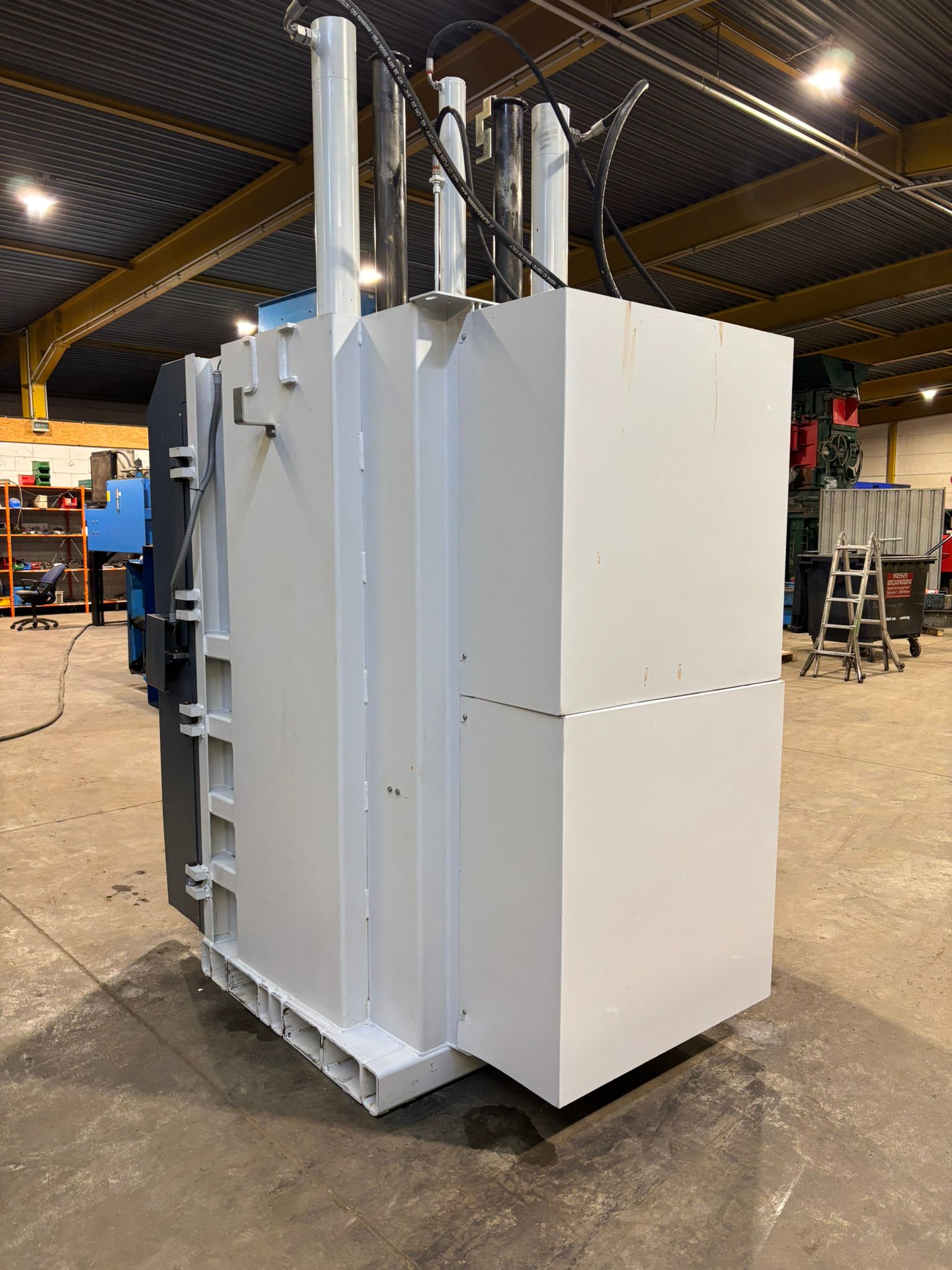 Gebraucht 2016 HSM V-Press 1160 Plus #9948