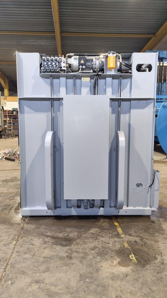 Gebraucht Vertikalballenpresse Dixi 60 SH