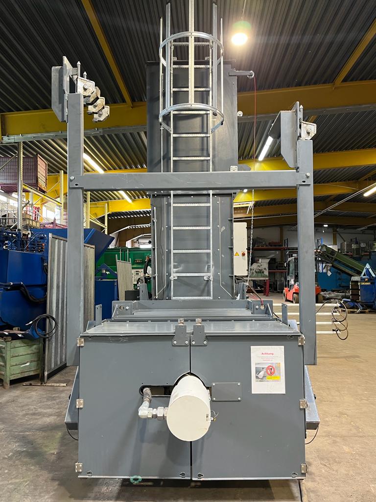 Gebraucht HSM VK 4812, Baujahr 2016, sehr guter Zustand