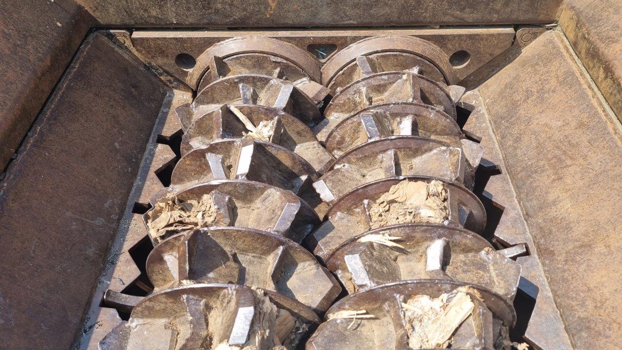 Gebraucht Holzbrecher Forus, Typ HB 181, Baujahr 2009, nur 625 Stunden