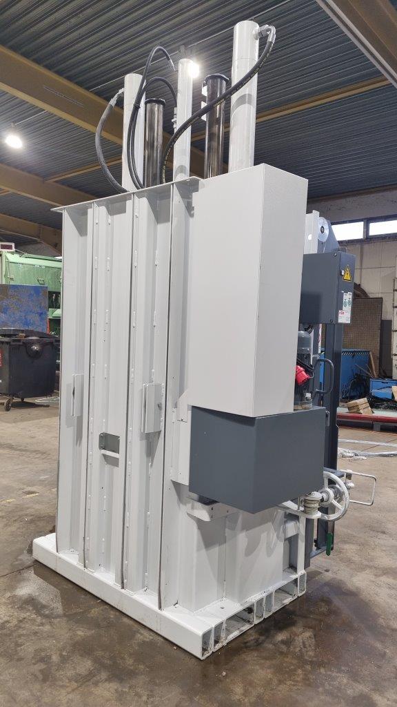 Gebraucht HSM Vertikal-Ballenpresse, Typ V-Press 860 plus