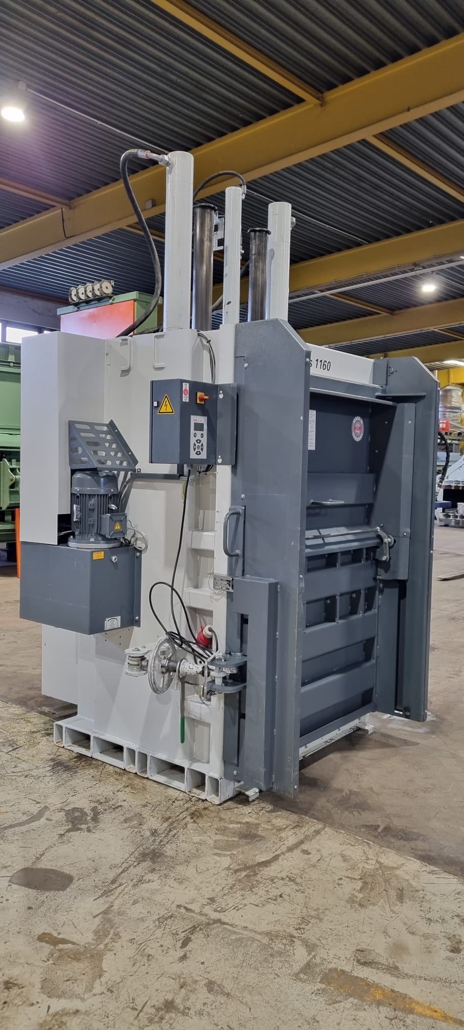 Gebraucht 2016 HSM V-Press 1160 Plus #9905