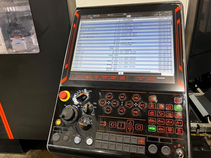 Gebraucht 5-Achsen Bearbeitungszentrum  Mazak Variaxis j-600/5X 