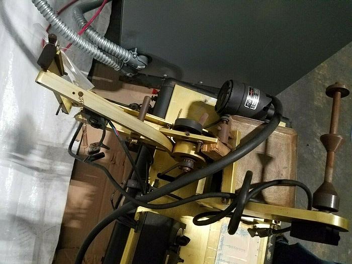 Used Crafford Automatic Chain Cutting Machine cuts jewelry chain to exact lengths