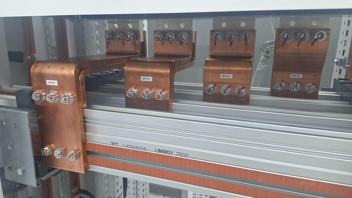 MACCHINA PUNZONATRICE RAME 