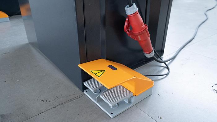 CRIMPATRICE OLEODINAMICA PER TUBI MODELLO IB 120D NUOVA CE IBETAMAC