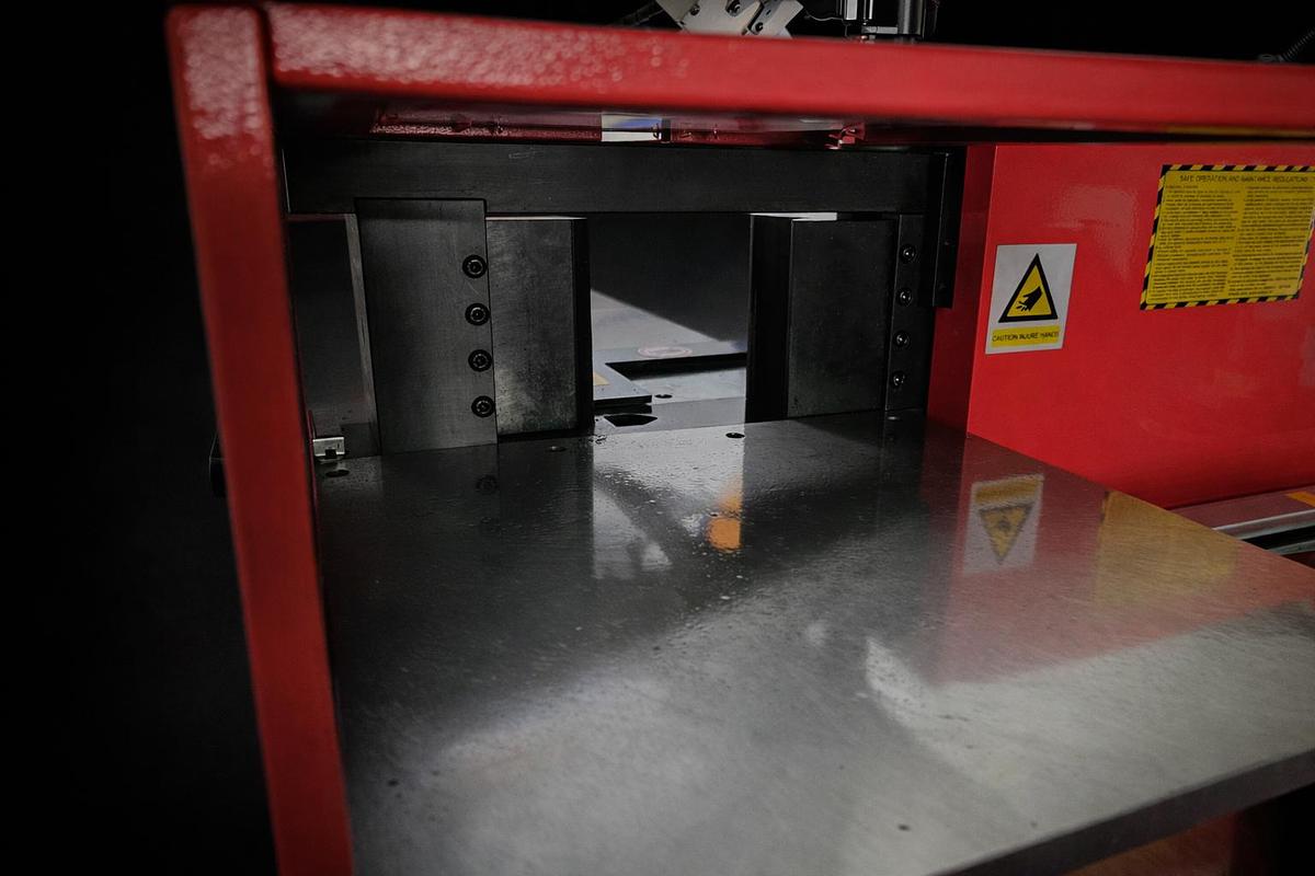 PUNZONATRICE COMBINATA BARRE IBETAMAC NC 200 16 CE SEMIAUTOMATICA