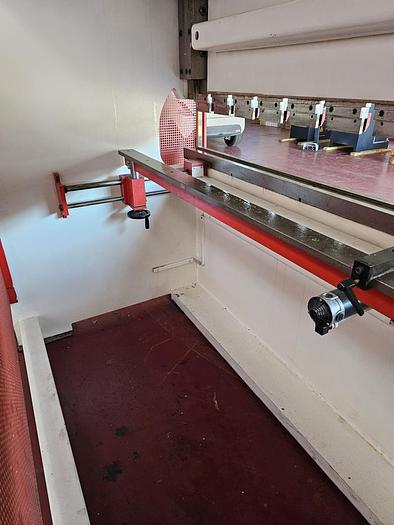 Usato PIEGATRICE CMU EASY 3100X135 T EASY