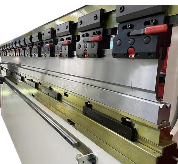 PIEGATRICE SERVO ELETTRICA A CNC 40T2050