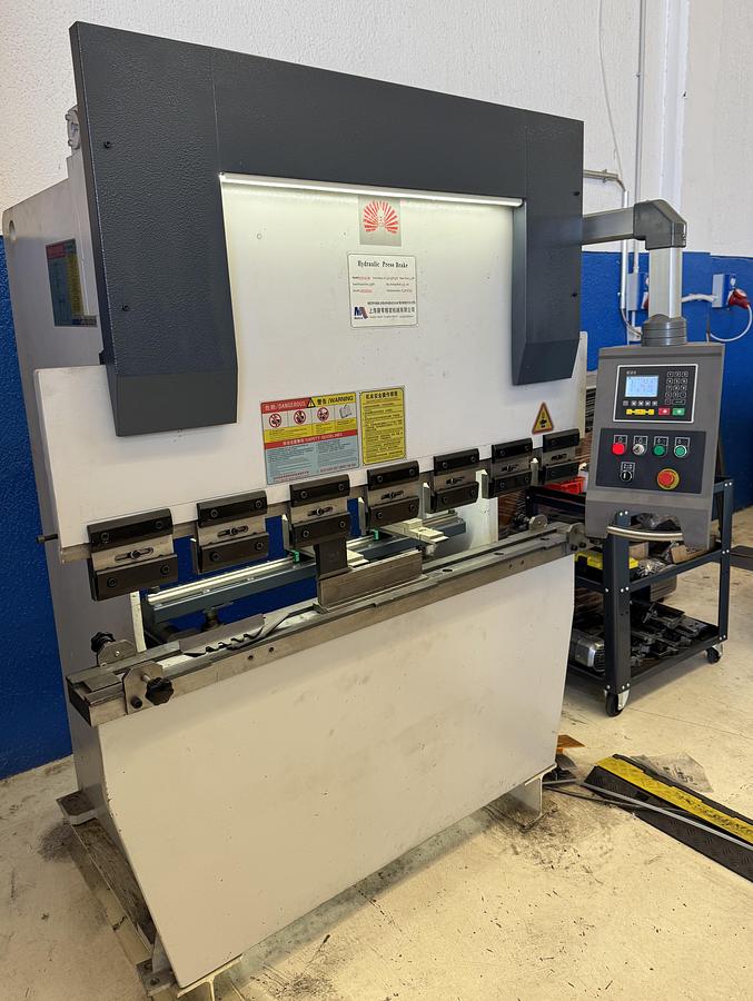 Used PIEGATRICE USATA IB 1500 X 30 T CE ANNO 2023 