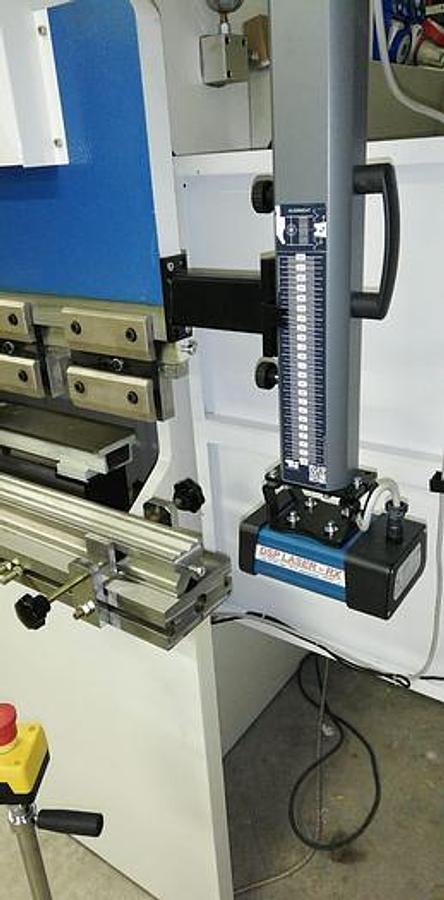 Usato RIPARAZIONE PIEGATRICE ARIENTI E CONSULENZA PER LA MESSA IN SICUREZZA