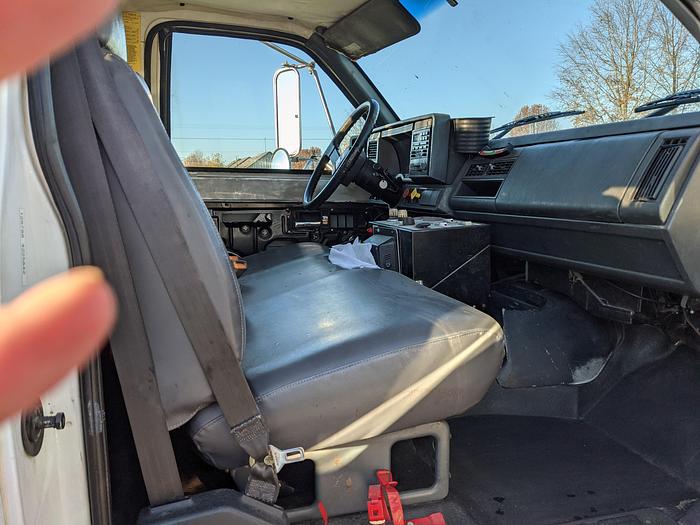 Used Don't miss! 2001 GMC 7500 w/ Telsta T40C Pro Cable Placer Bucket Truck