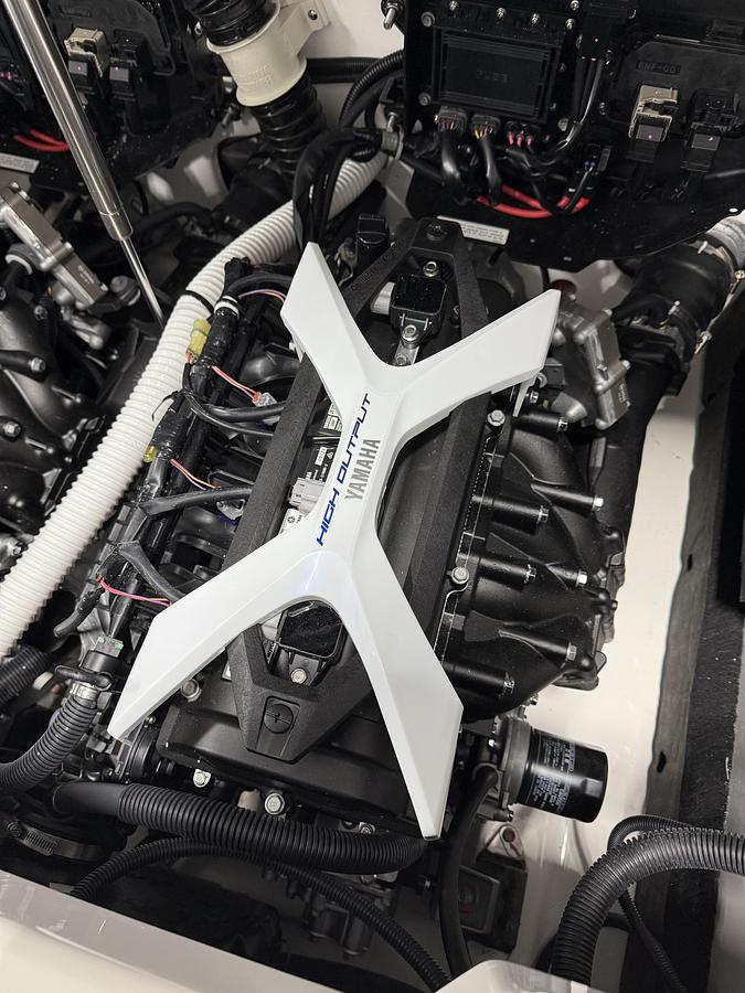 2025 Yamaha Boats 222SD