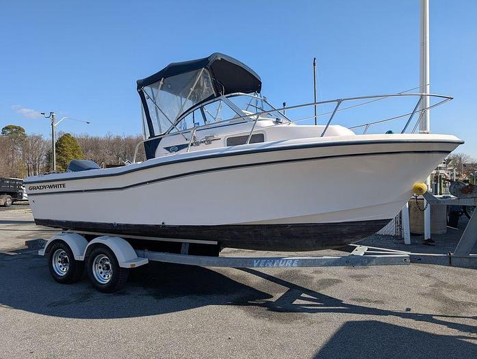 Used 2002 Grady White 208 Adventure