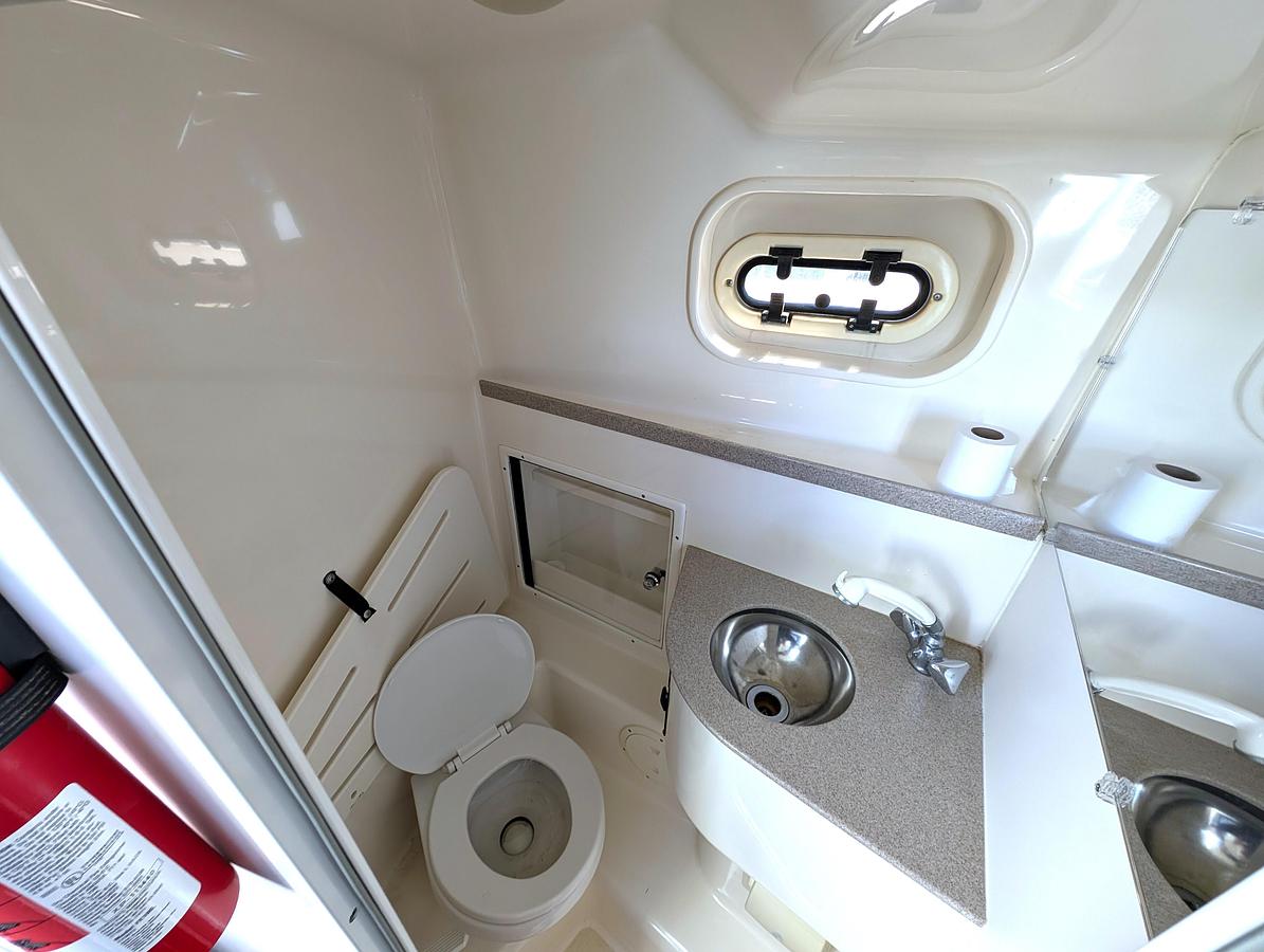 Used 2001 PURSUIT 3070 OFFSHORE