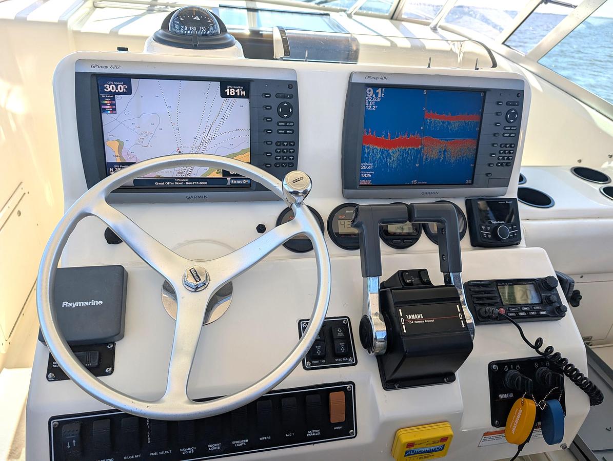 Used 2001 PURSUIT 3070 OFFSHORE