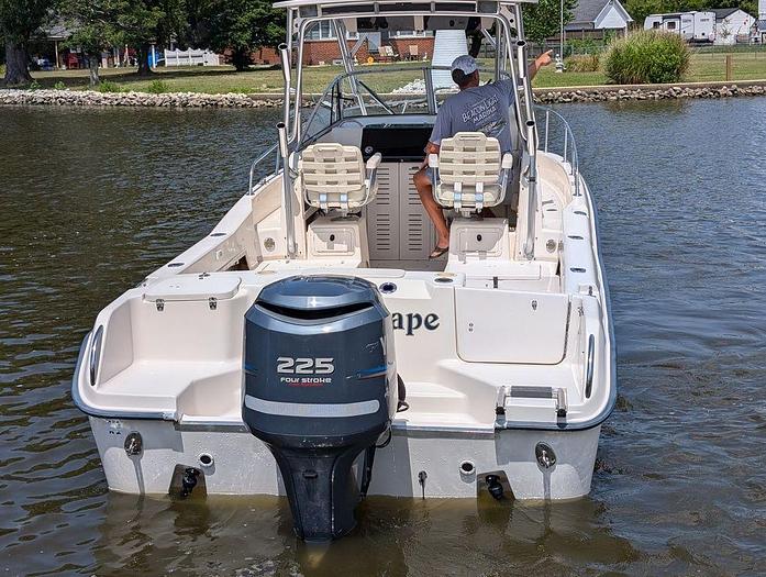 Used 2004 Grady White 258 Journey