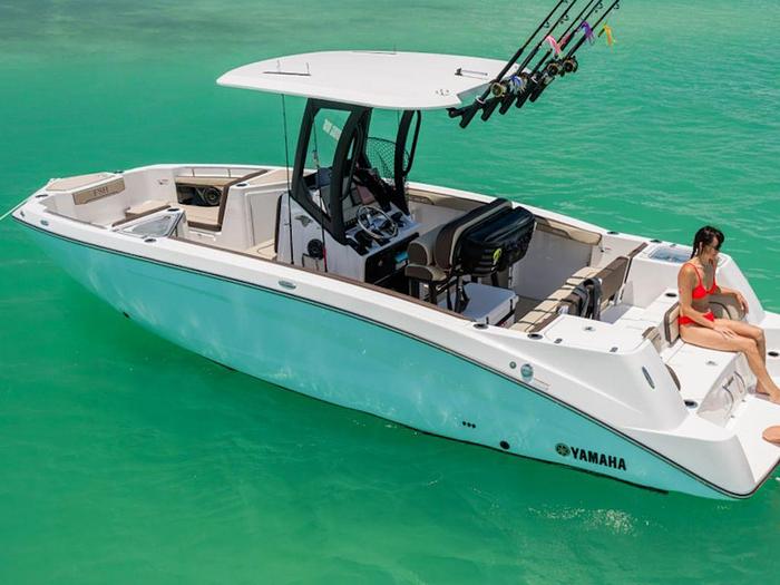 2025 Yamaha Boats 255 FSH Sport H