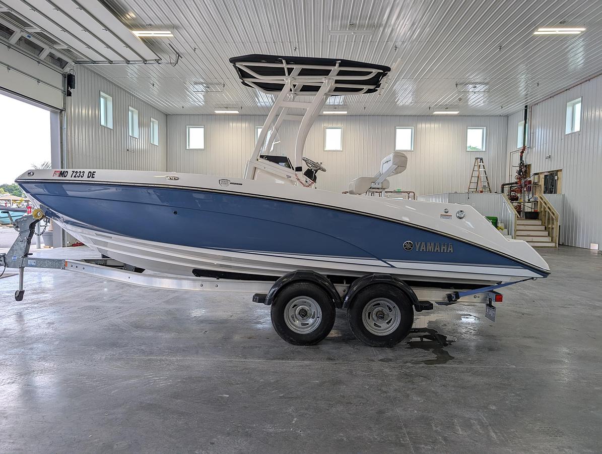 Used 2018 YAMAHA 210FSH SPORT