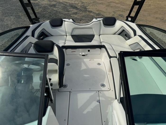 Used 2016 Yamaha Boats AR192