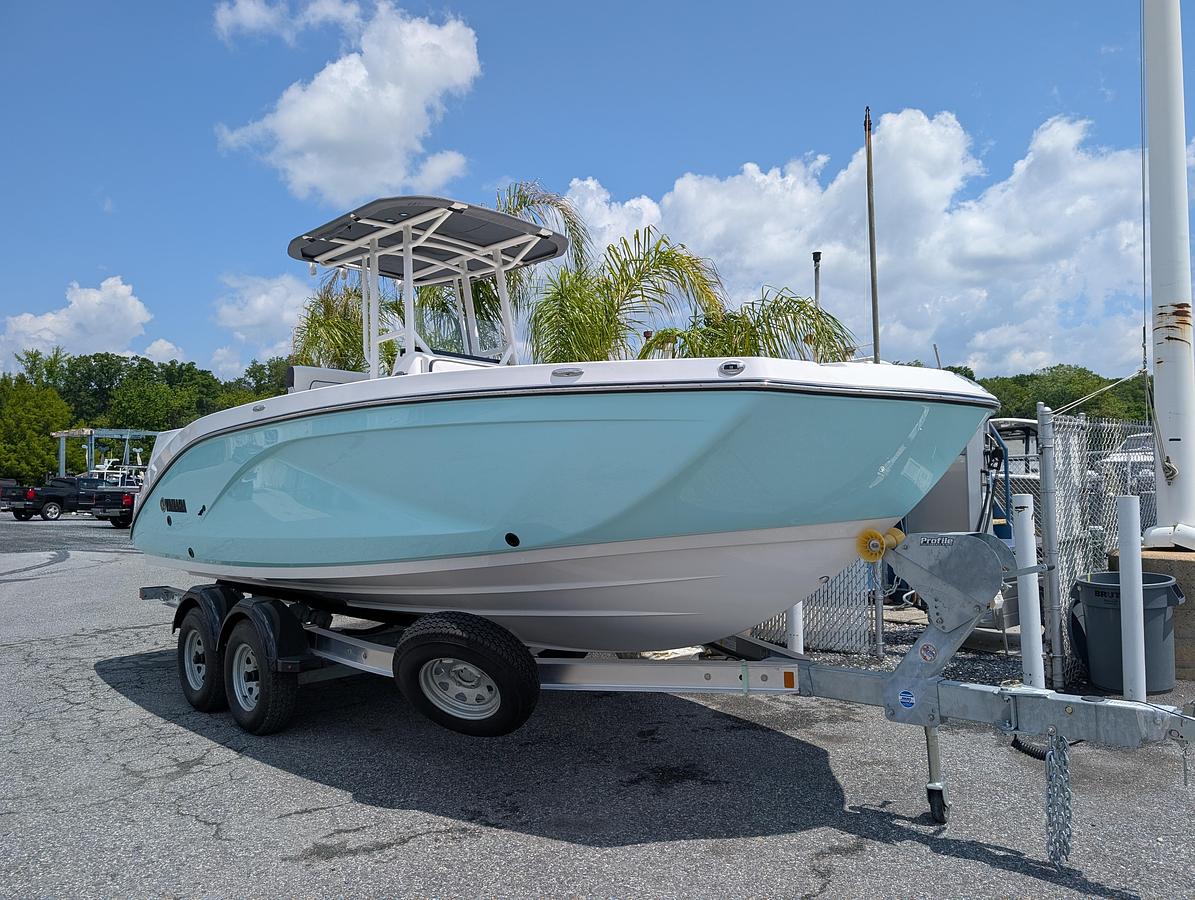 2024 Yamaha Marine 222 FSH Sport