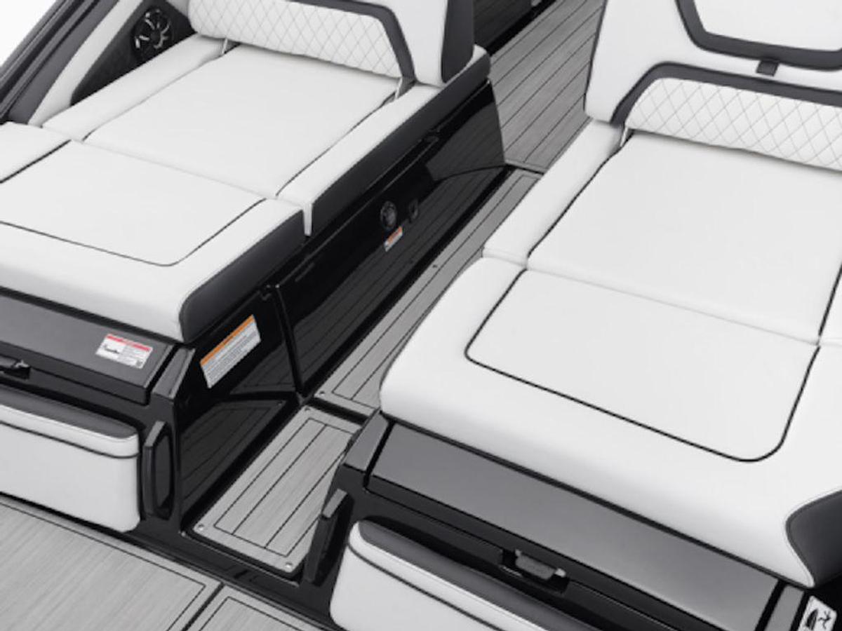 2025 Yamaha Marine 275SD Base