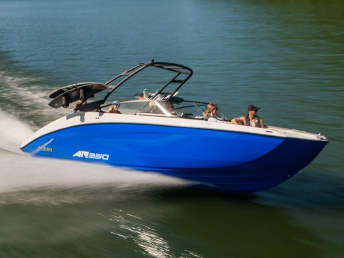 2025 Yamaha Marine AR250 Base