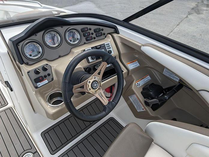 Used 2014 Yamaha Marine 242 Limited S With Galvanized Trailer