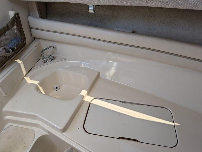 Used 2004 Grady White 258 Journey