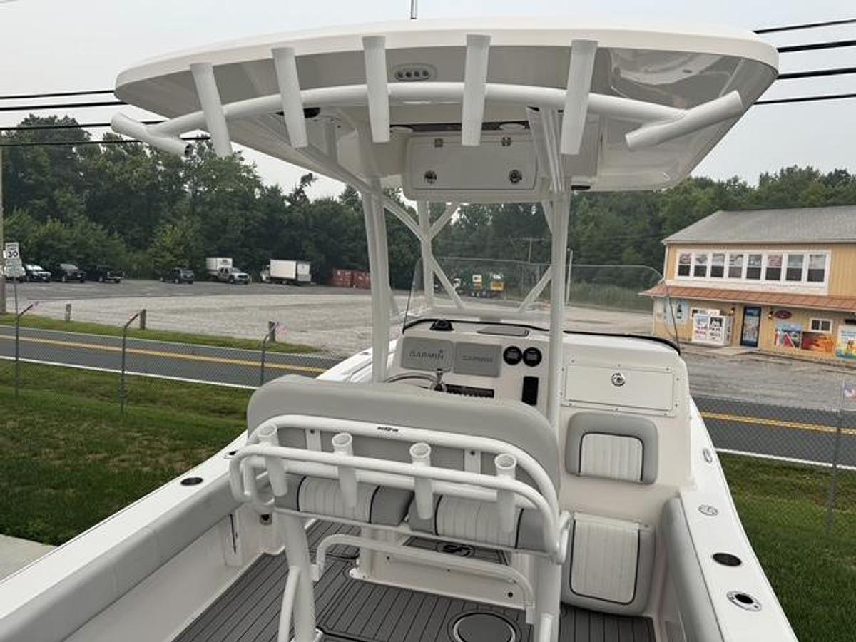 Used 2022 Sea Fox 249 Avenger