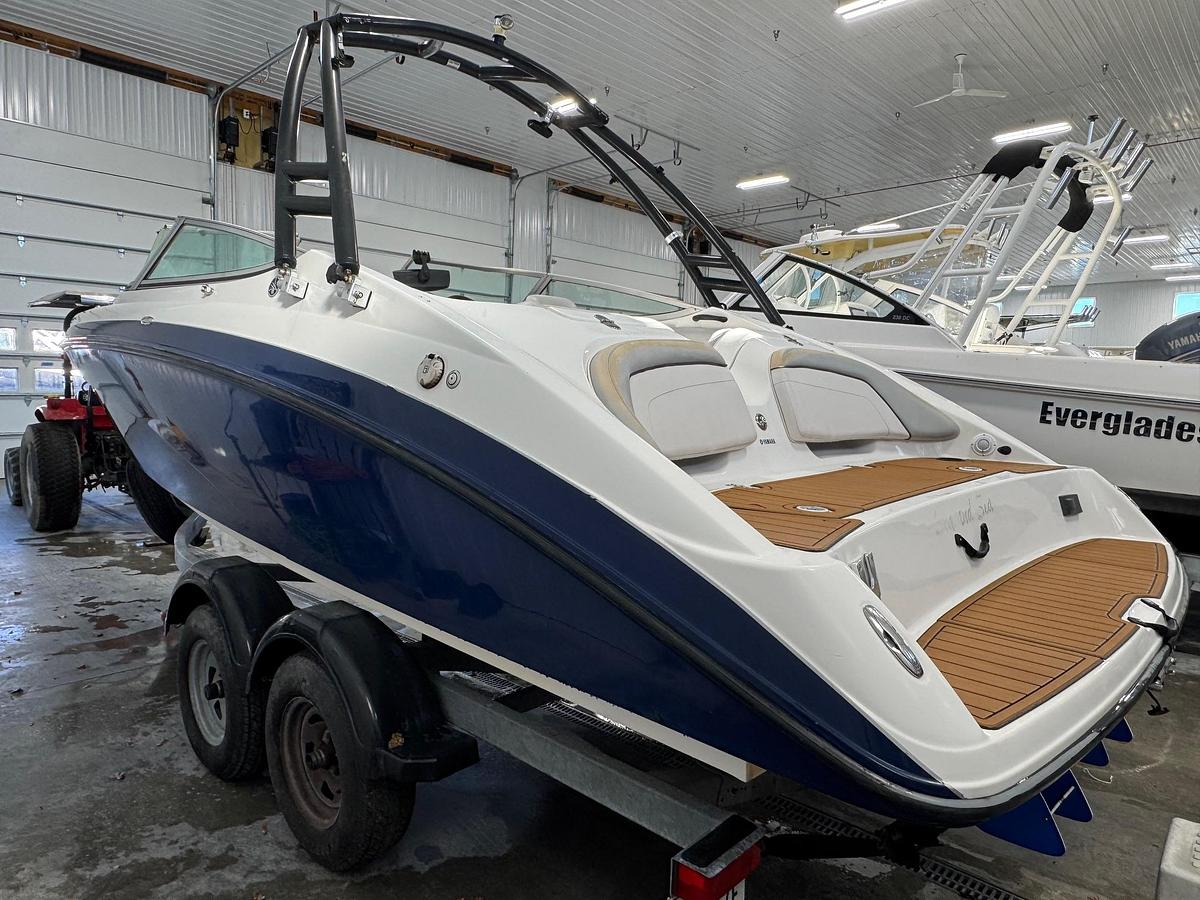 Used 2012 Yamaha SX210