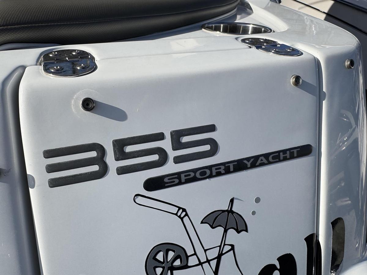 Used 2019 Monterey 355 Sport Yacht