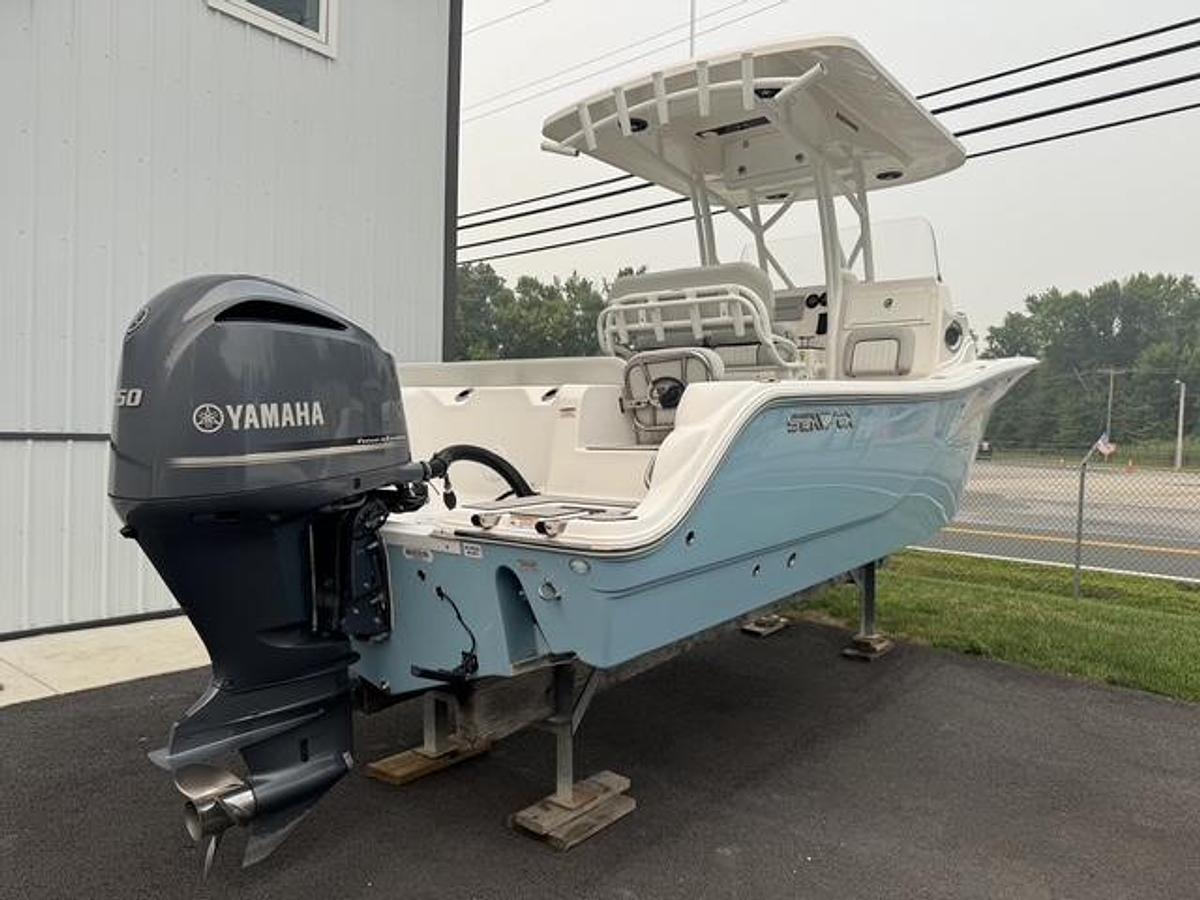 Used 2022 Sea Fox 249 Avenger