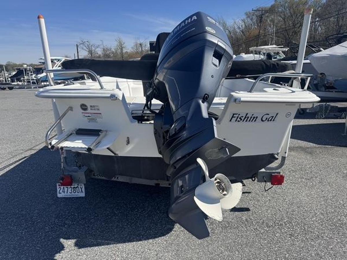 Used 2011 Carolina Skiff 218 DLV