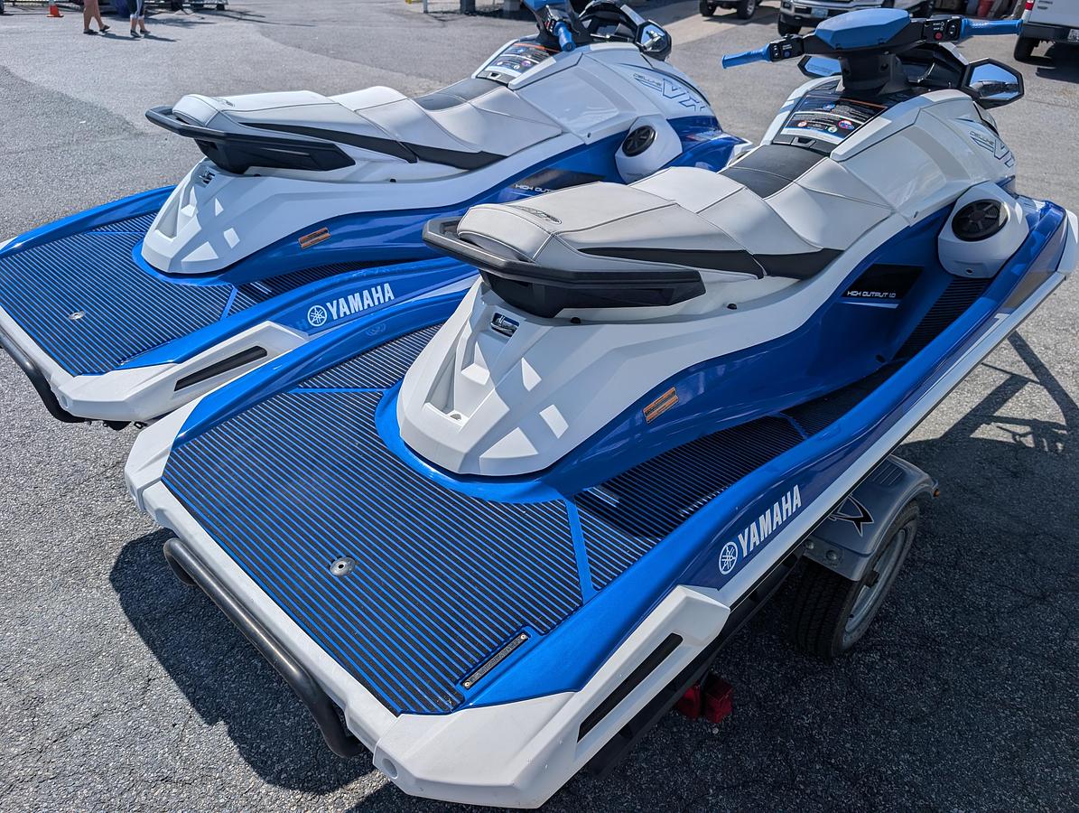 Used 2021 YAMAHA VX DELUXE