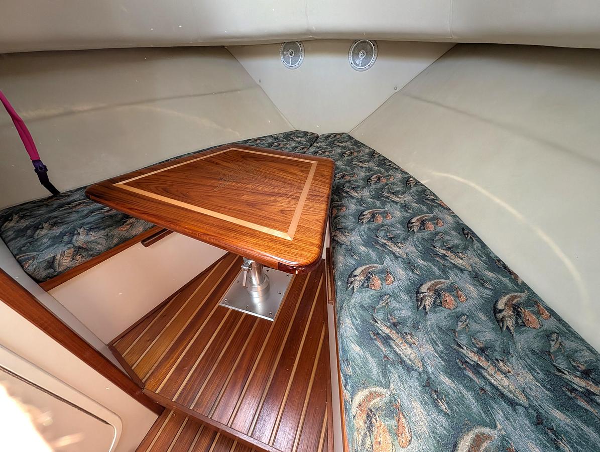 Used 2001 PURSUIT 3070 OFFSHORE