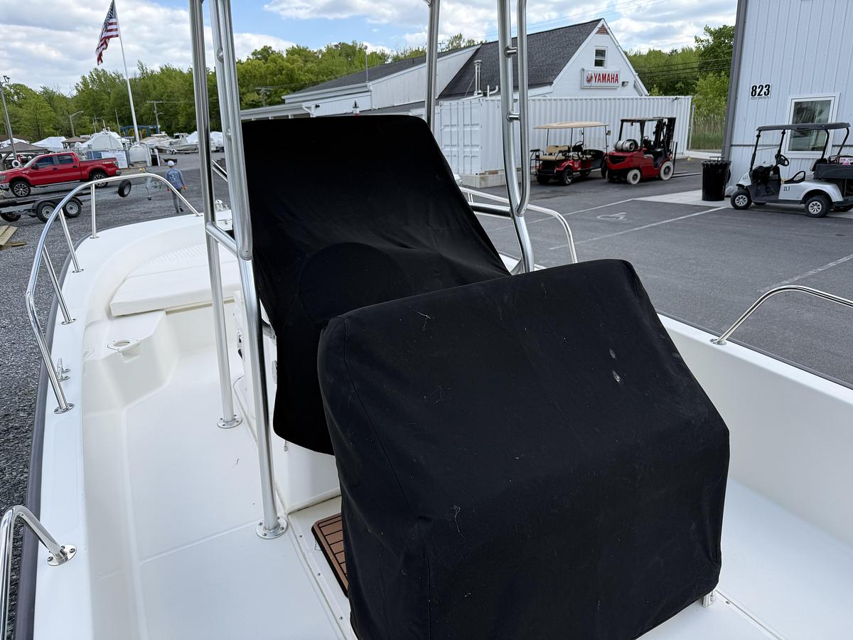 Used 2018 Boston Whaler 210 Montauk