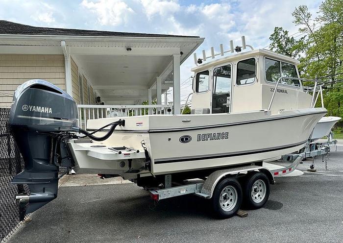 2025 Defiance Admiral 220 EX