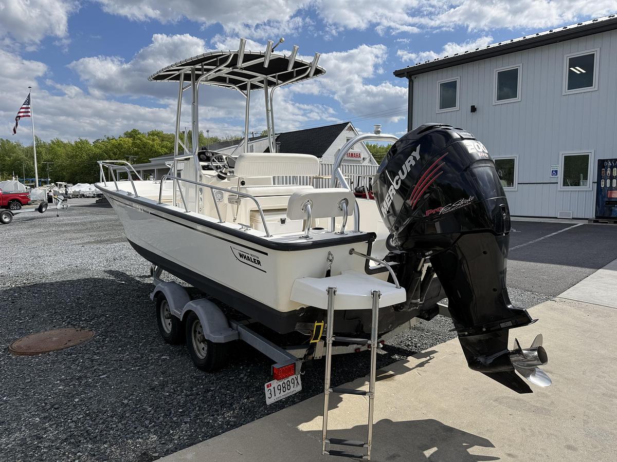 Used 2018 Boston Whaler 210 Montauk