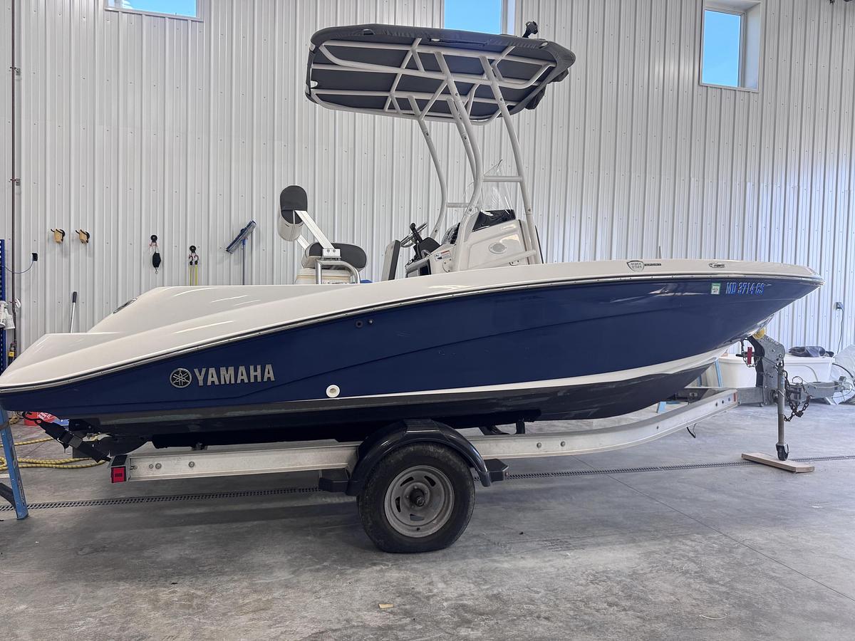 Used 2017 Yamaha 190 FSH Sport
