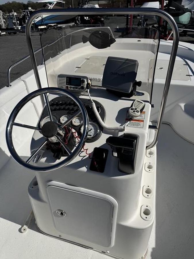 Used 2011 Carolina Skiff 218 DLV