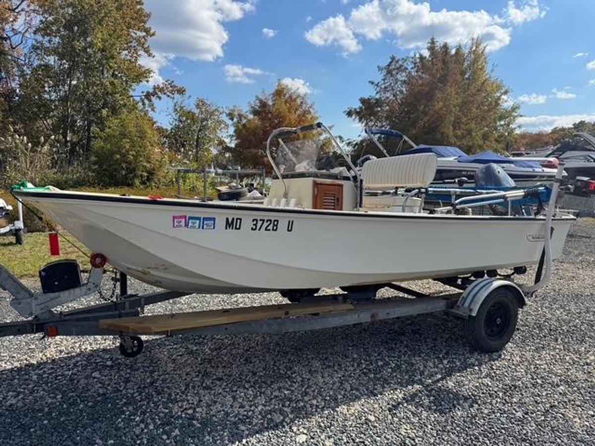 Used 1973 Boston Whaler 17 Montauk