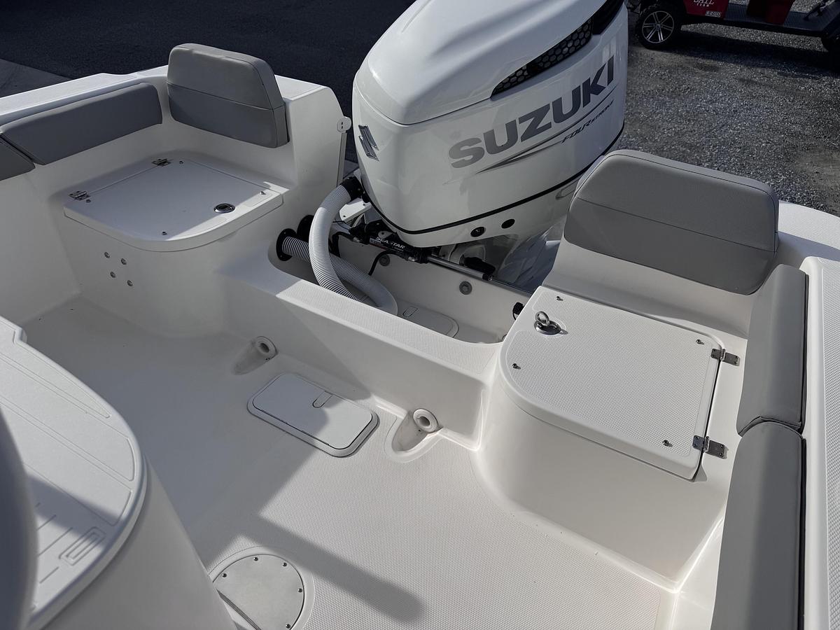 Used 2023 Clearwater 2200