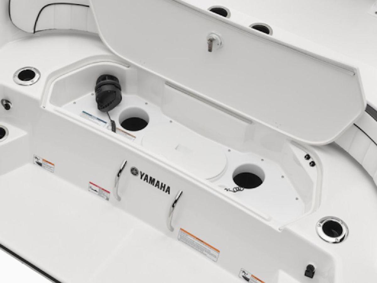 2025 Yamaha Marine 220 FSH Sport Base