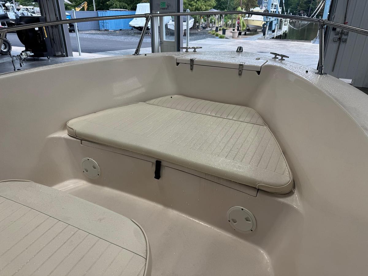 Used 2000 Grady White 180 Fisherman