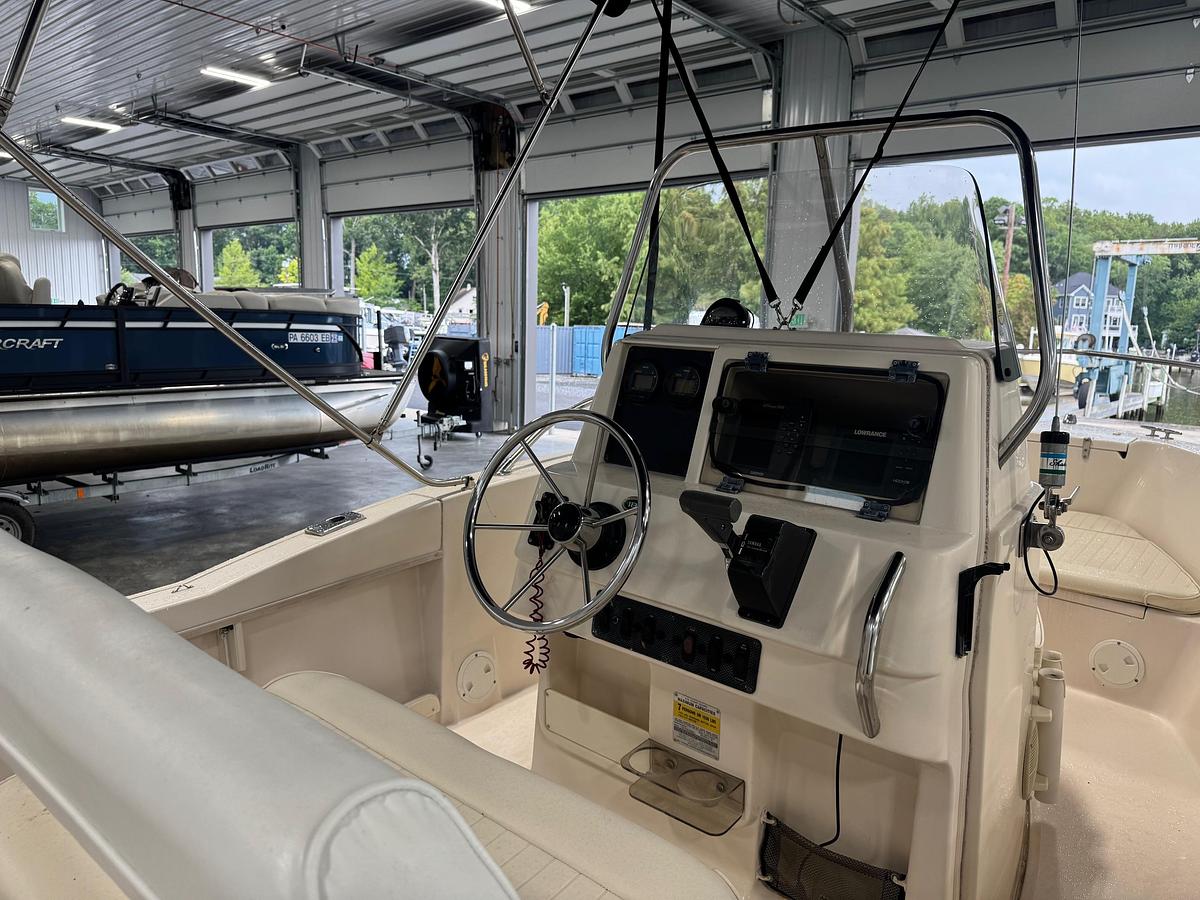 Used 2000 Grady White 180 Fisherman