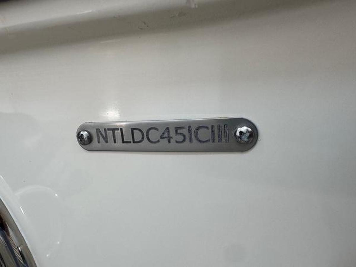 Used 2011 Grady White 275 Freedom